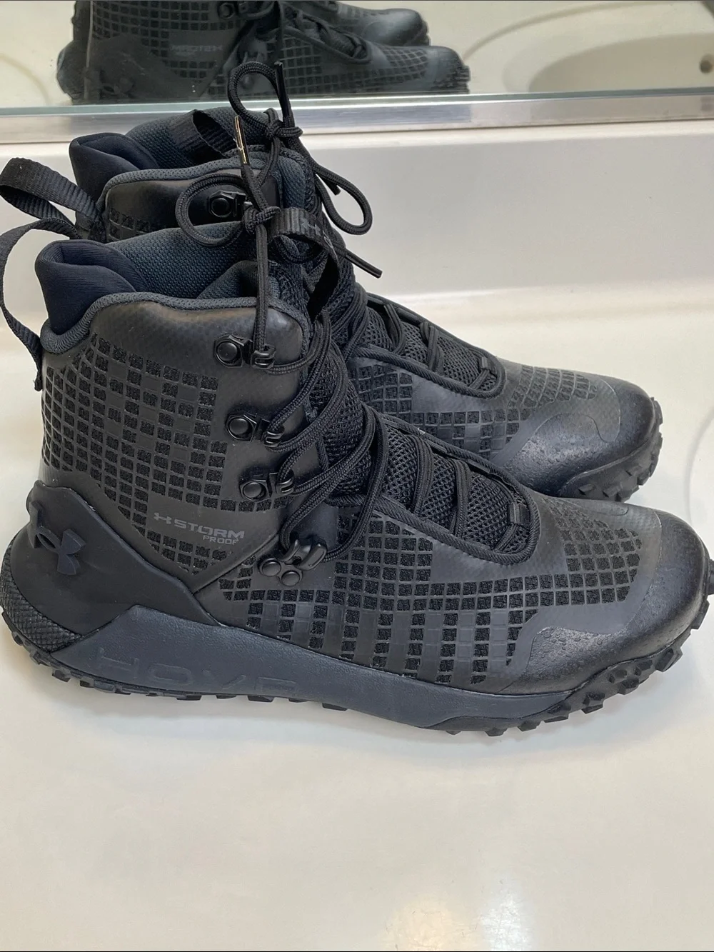 Under Armour STORM Proof Men’s HOVR Dawn Waterproof 2.0 Black Anthracite Boots